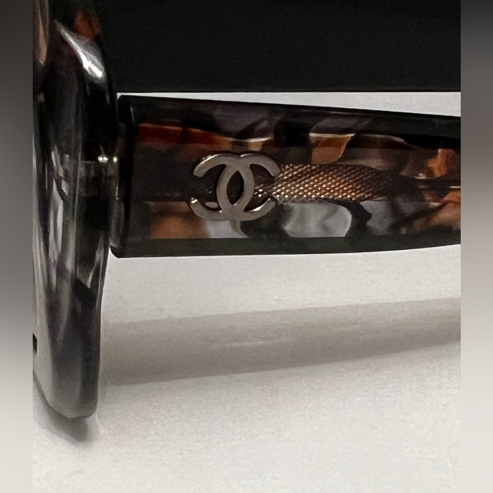 CHANEL Tweed Acetate Brown/Gray Sunglasses (CH5323) w/ Polarized Lenses - Picture 5 of 7